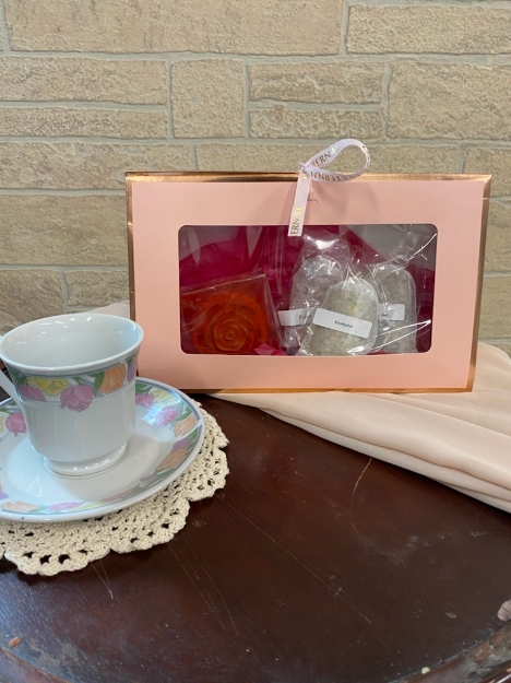 Picture of Relaxation Gift Box by Incredible Scents